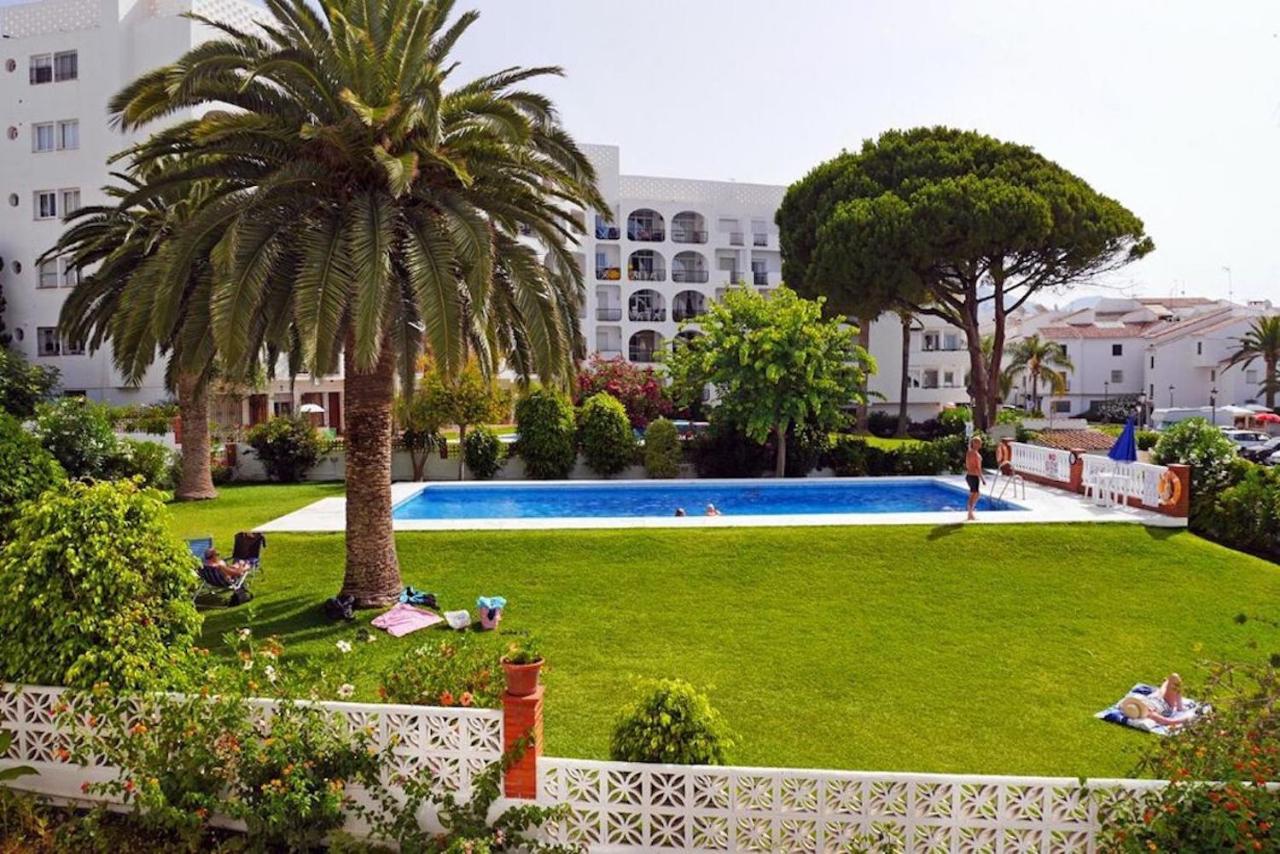 Neenies Nerja - Carabeo Luxury Apartment Esterno foto