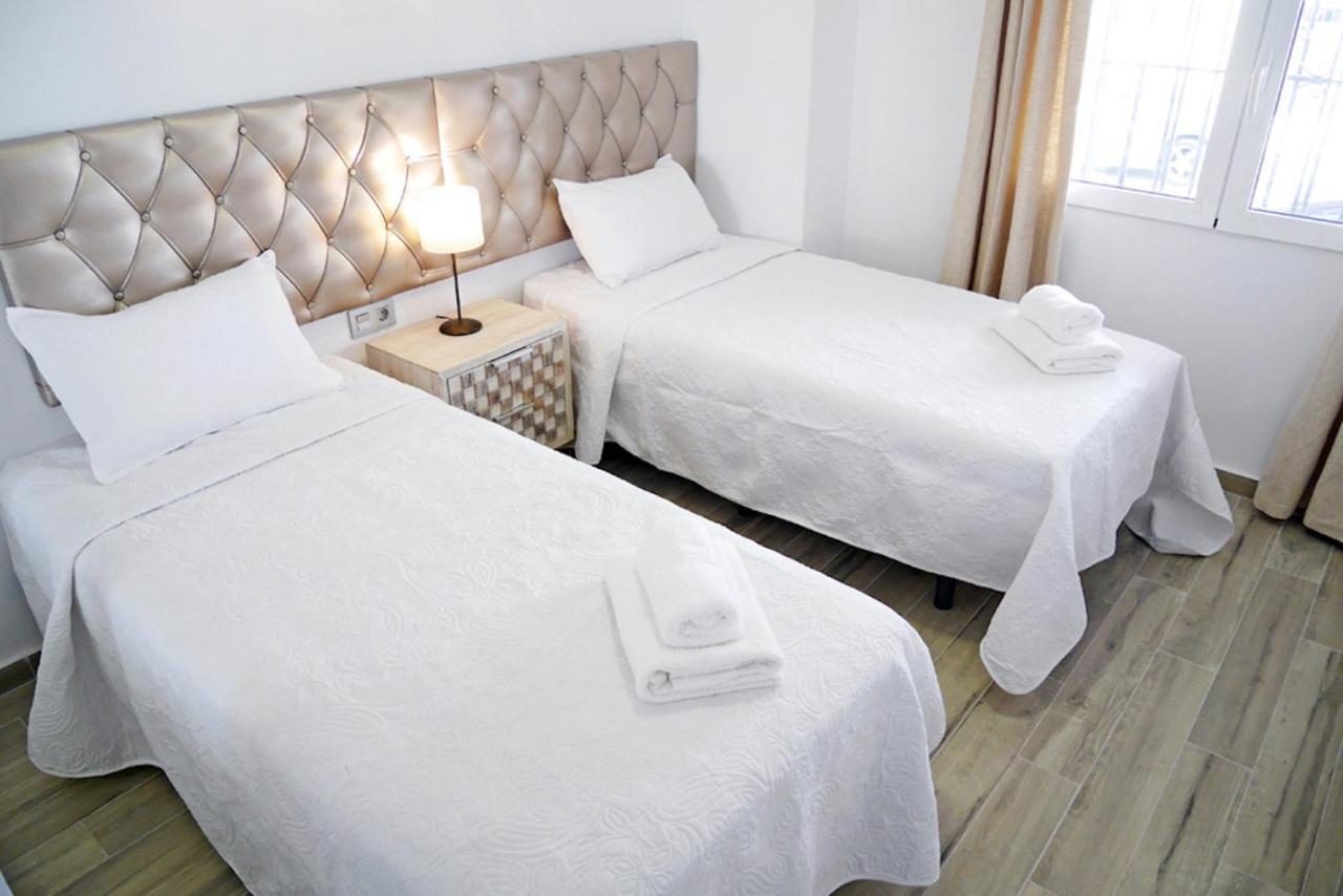 Neenies Nerja - Carabeo Luxury Apartment Esterno foto